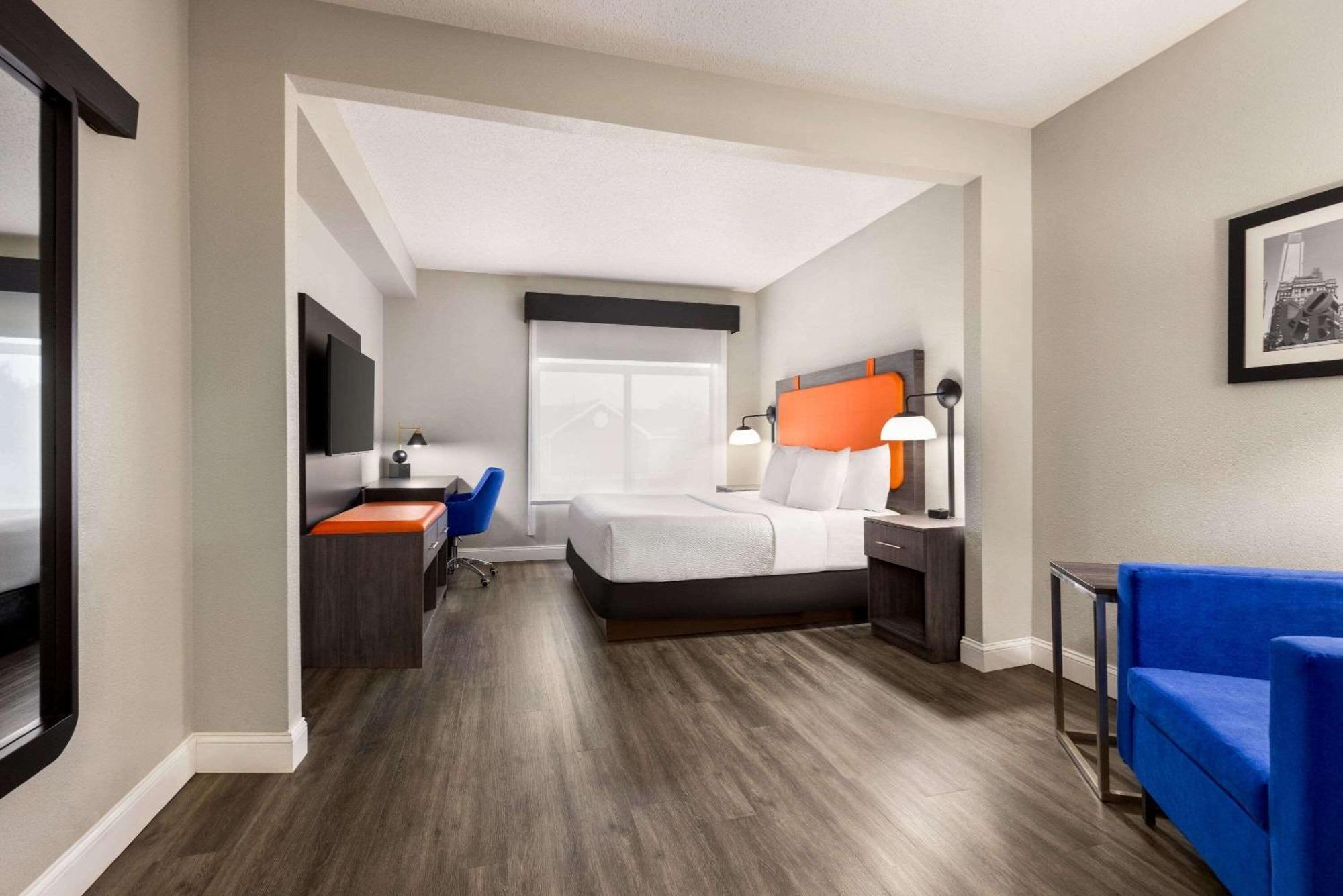 La Quinta By Wyndham Mt. Laurel - Philadelphia Hotel Mount Laurel Bagian luar foto