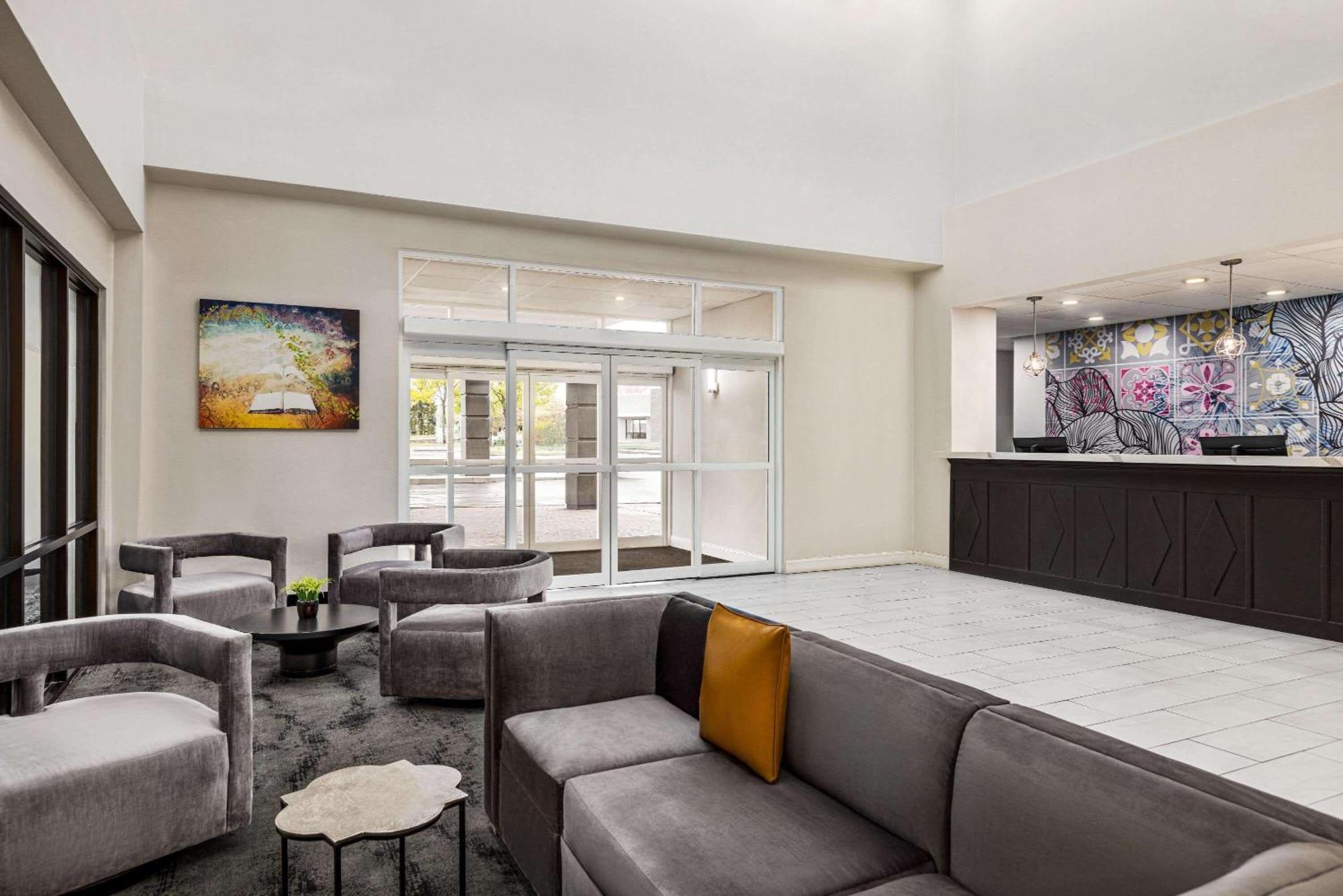 La Quinta By Wyndham Mt. Laurel - Philadelphia Hotel Mount Laurel Bagian luar foto